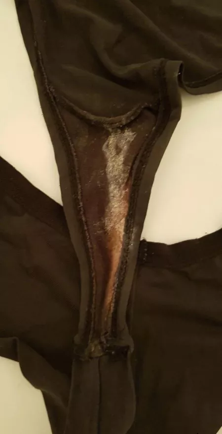 Upvote if youβd lick these clean π