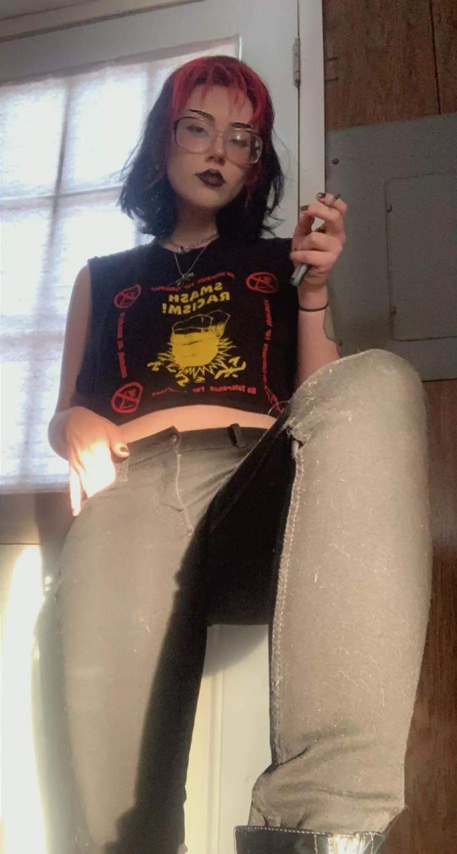 Upvote me bc my bf likes to look at this Reddit and I’m petty :3