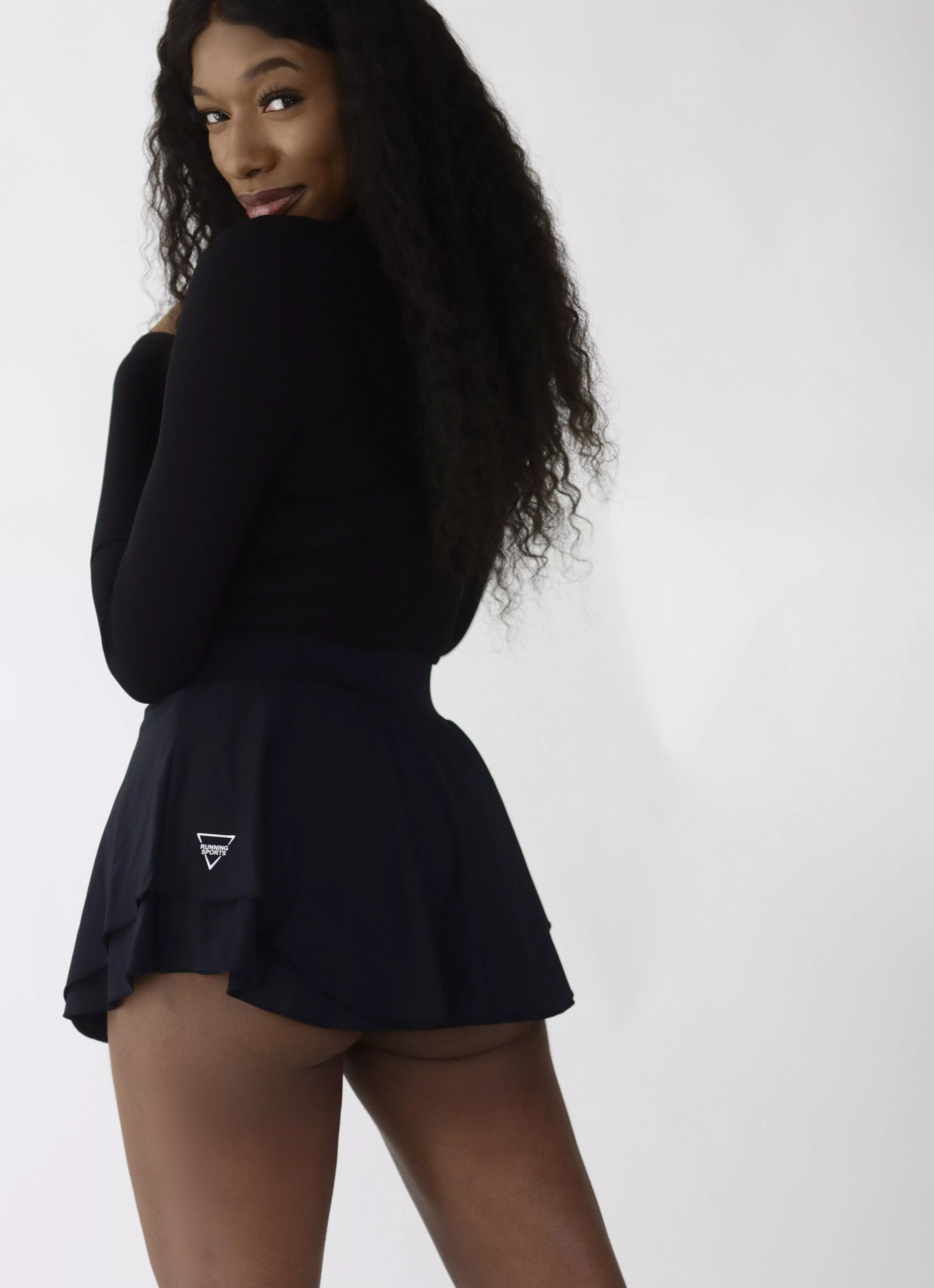 Upvote to smack it 🍑