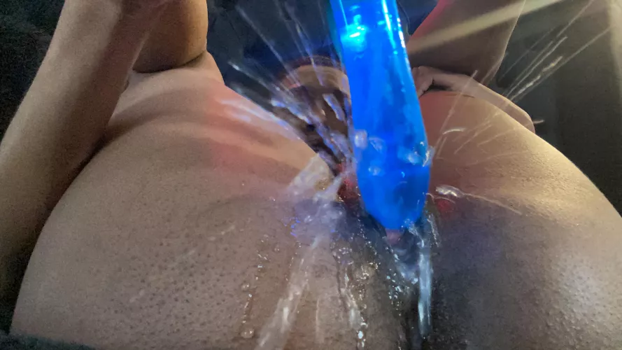 Upvote to taste my sweet juices 💦