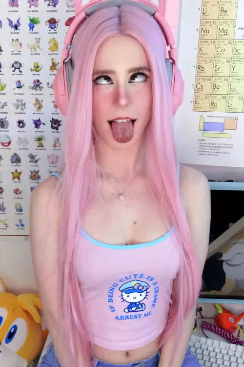 ur gamer gf is waiting ππ