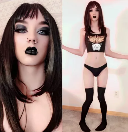 ur small tiddy goth gf ๐