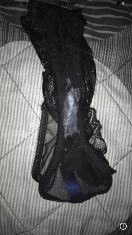 [USA]creamy💞sweaty💞extremely strong scented & ready for you to stick your nose in😍 Kik me @cateyes76950 to check out my filthy panty collection ! 🙊 tracking number included