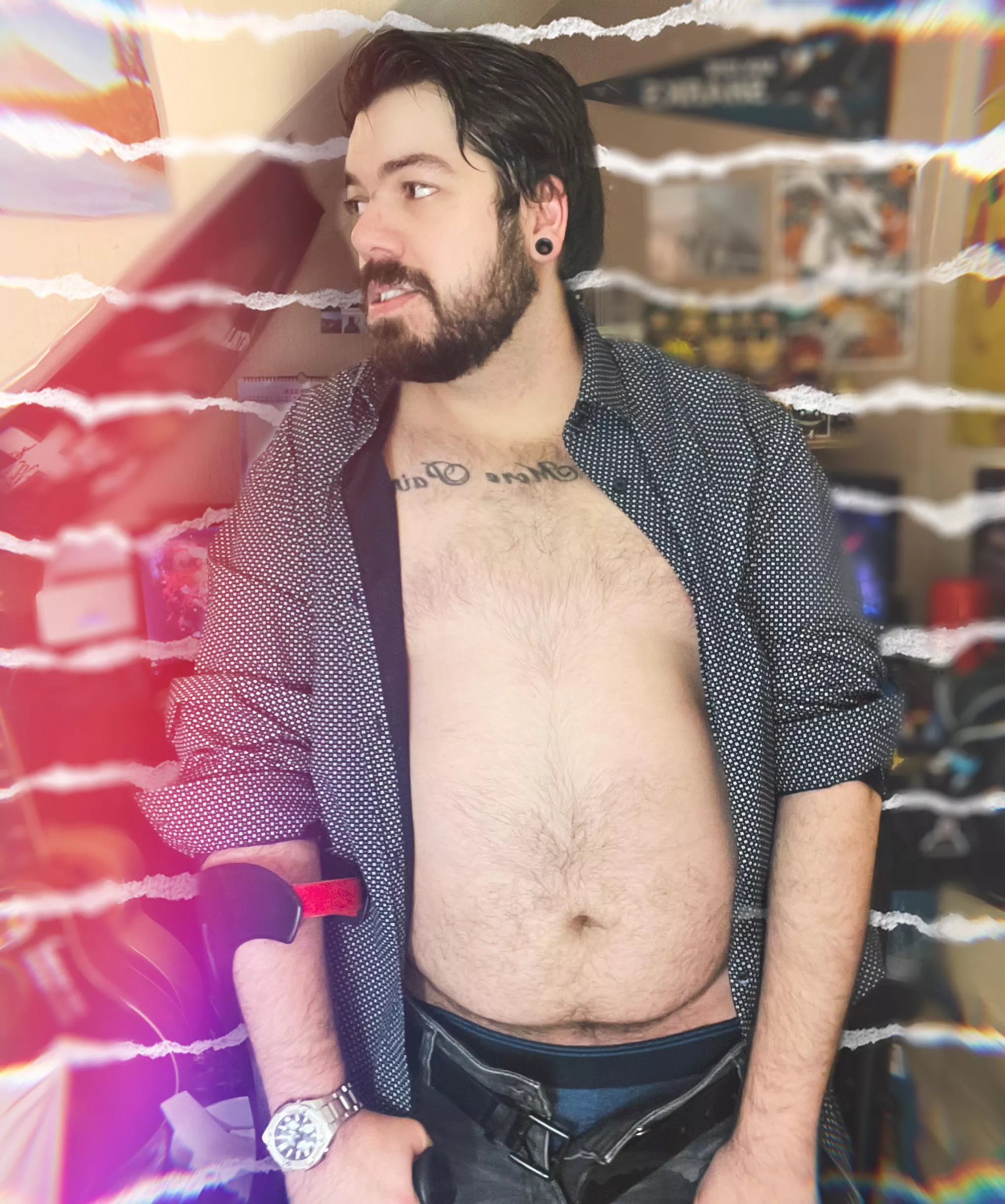 Usually a bit nervous to have my crutches in a pic, but here we are.