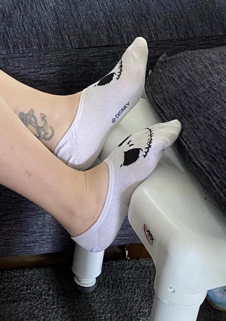 Usually my husband doesnβt like my βfunβ print socks...But he says these ultra low no shows are sexy as fuck!!