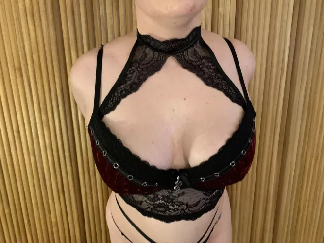 Valentine’s tit tribute?