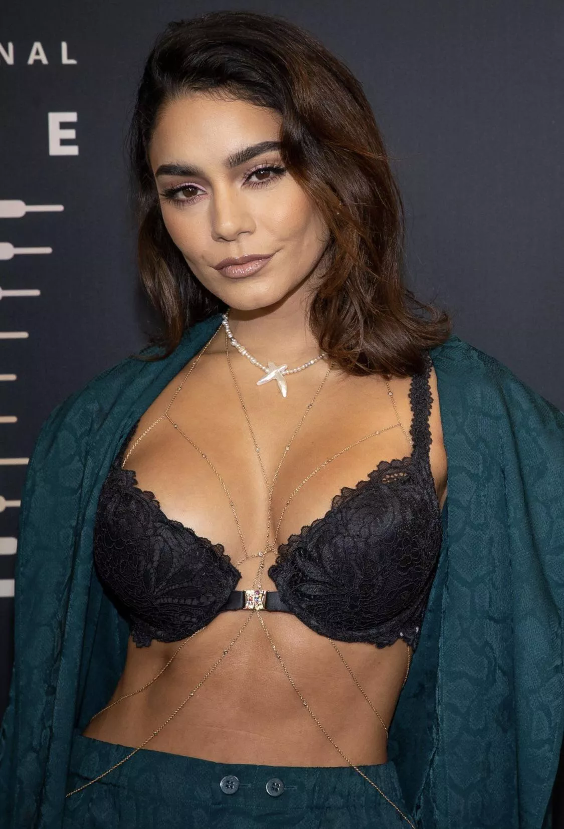 Vanessa hudgens is making no nut November really hard Vanessa hudgens is making no nut November really hard