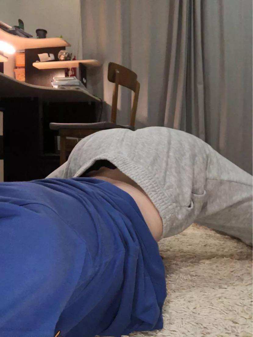 Verse bottom. Only big cocks!! Sn: elioharrison Verse bottom. Only big cocks!! Sn: elioharrison