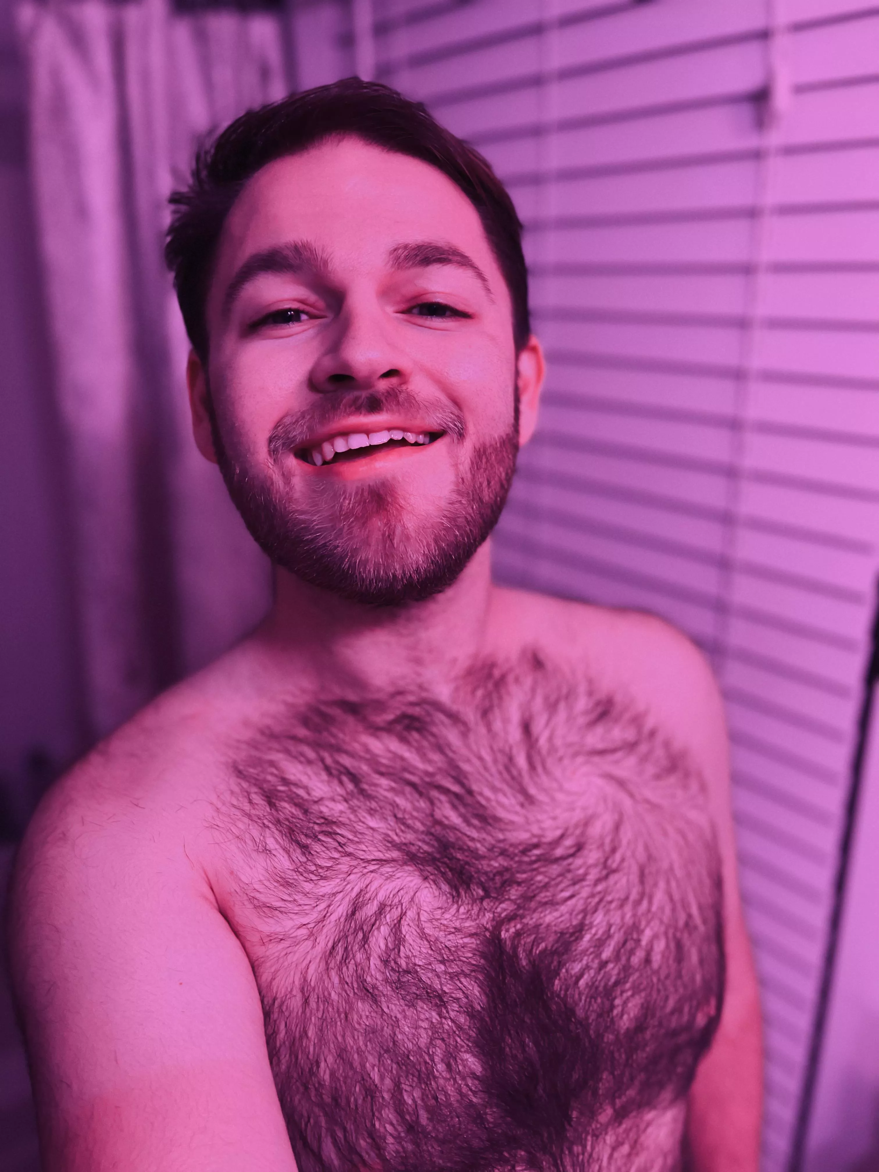 Very happy with this selfie, What do you think of it? 😄 Very happy with this selfie, What do you think of it? 😄