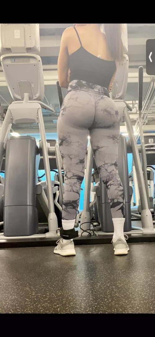 View from below 🍑