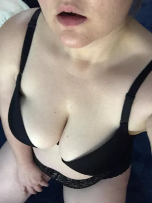 Waiting for my treat (F)