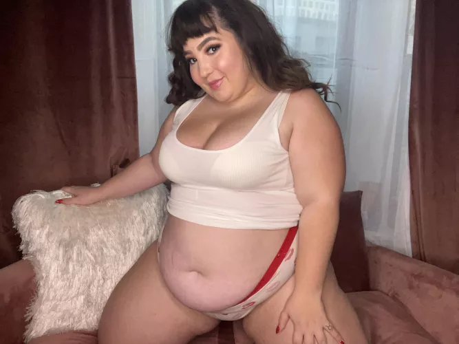 Waiting for my valentine to stuff me ❤️