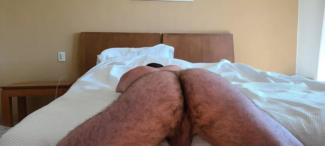 Waiting like this jn my hotel for you