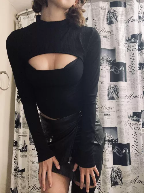 Waiting to kneel at the altar⦠21F