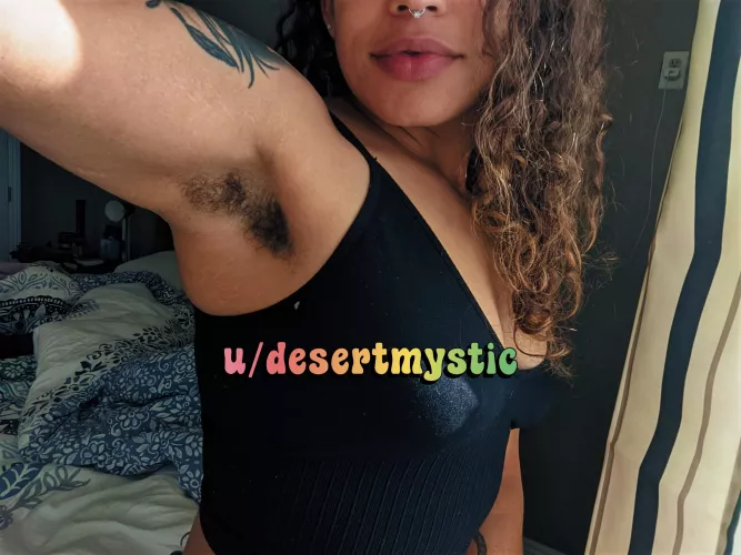 Wake up & smell the pheromones 🧚🏽♀️✨