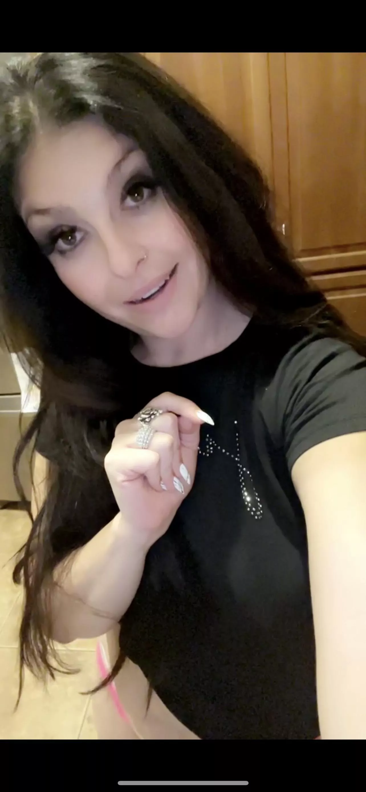 Wanna come over? I feel like making you a grilled cheese and giving you a blow job. 💛