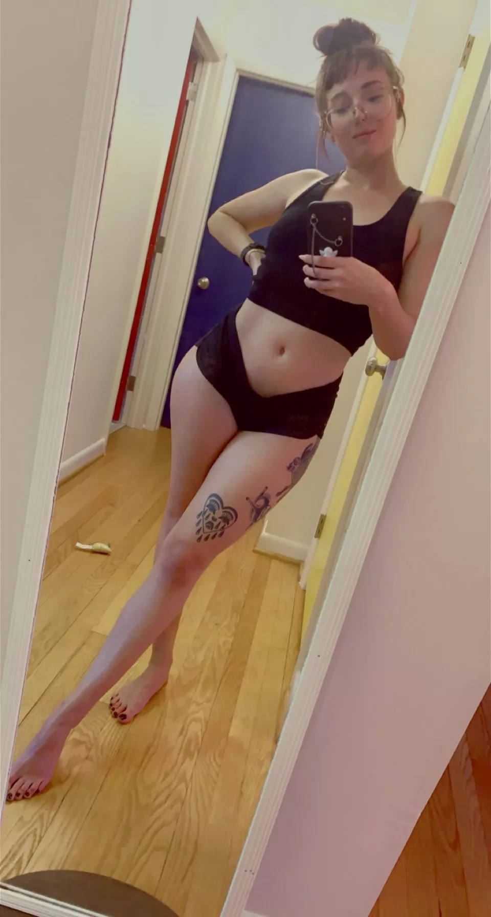 Wanna come over & watch a movie with me? 😘