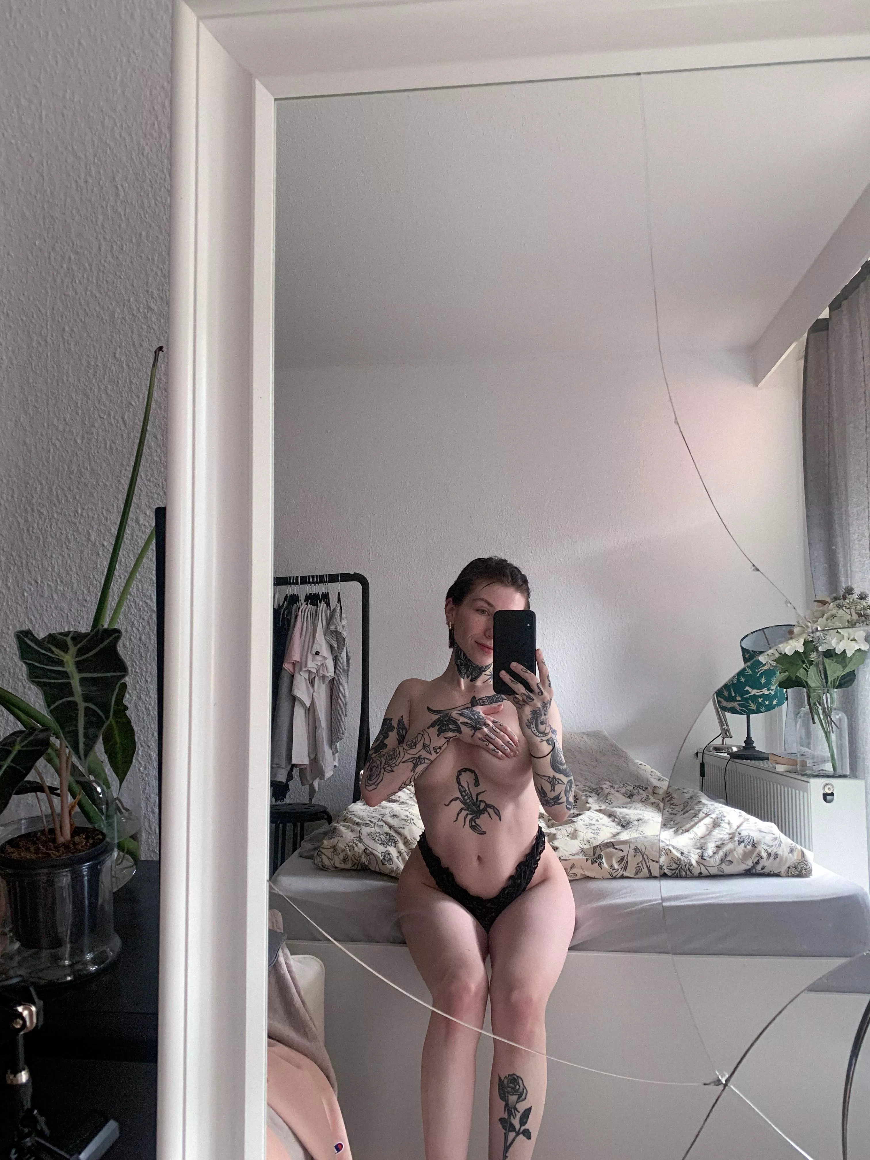 Wanna cuddle and watch some Netflix? Wanna cuddle and watch some Netflix?