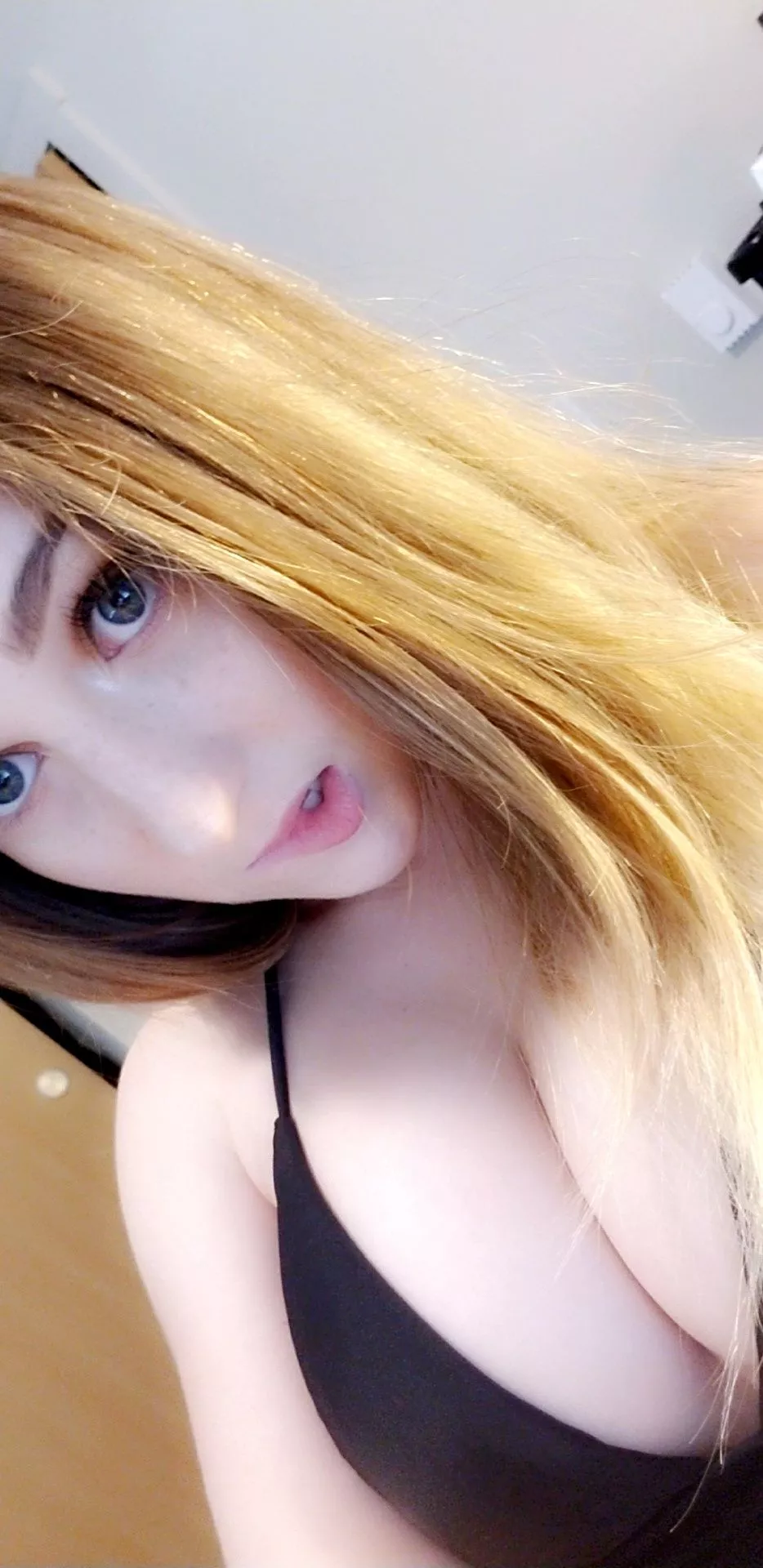 Wanna go swimming?🥰