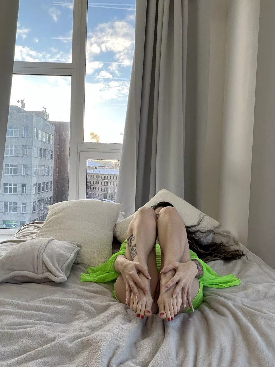 Wanna lick and suck my toes?