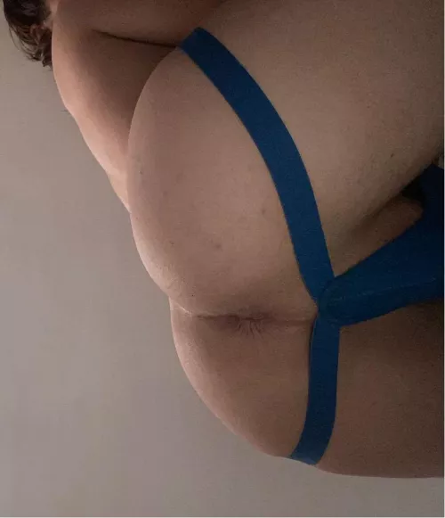 wanna lick it before you fuck me? 😉