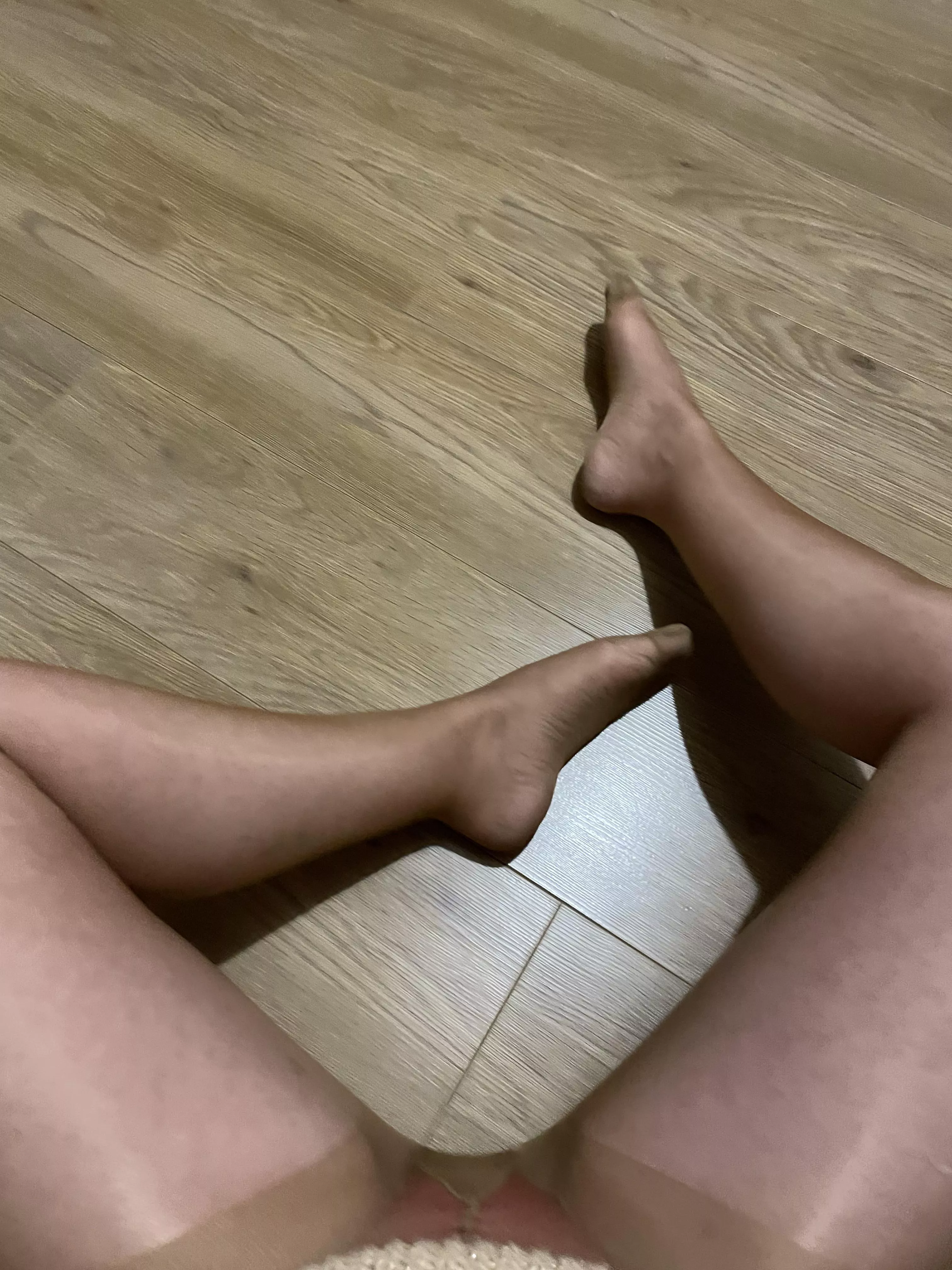 Wanna play with me 😘