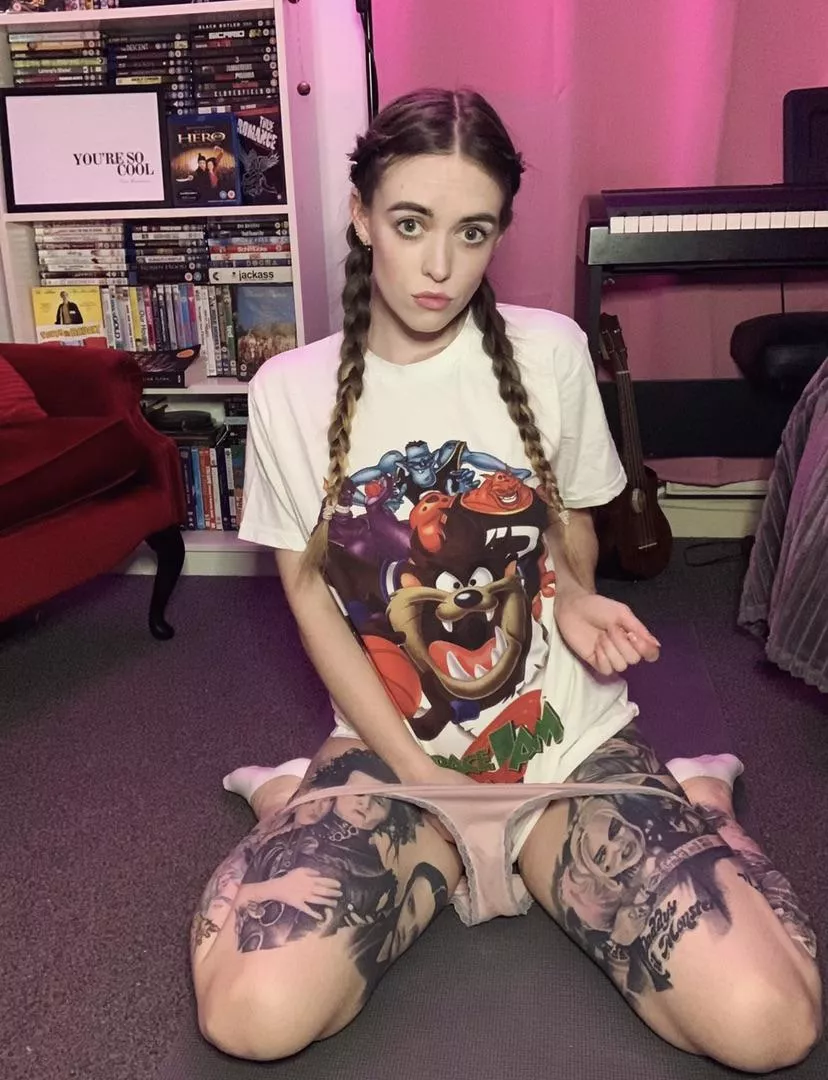 Wanna play with my pigtails? [F]