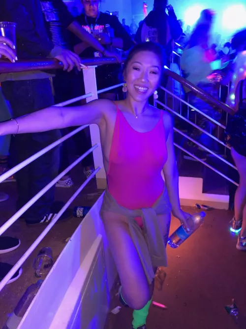 Wanna rave with me at Holyship?