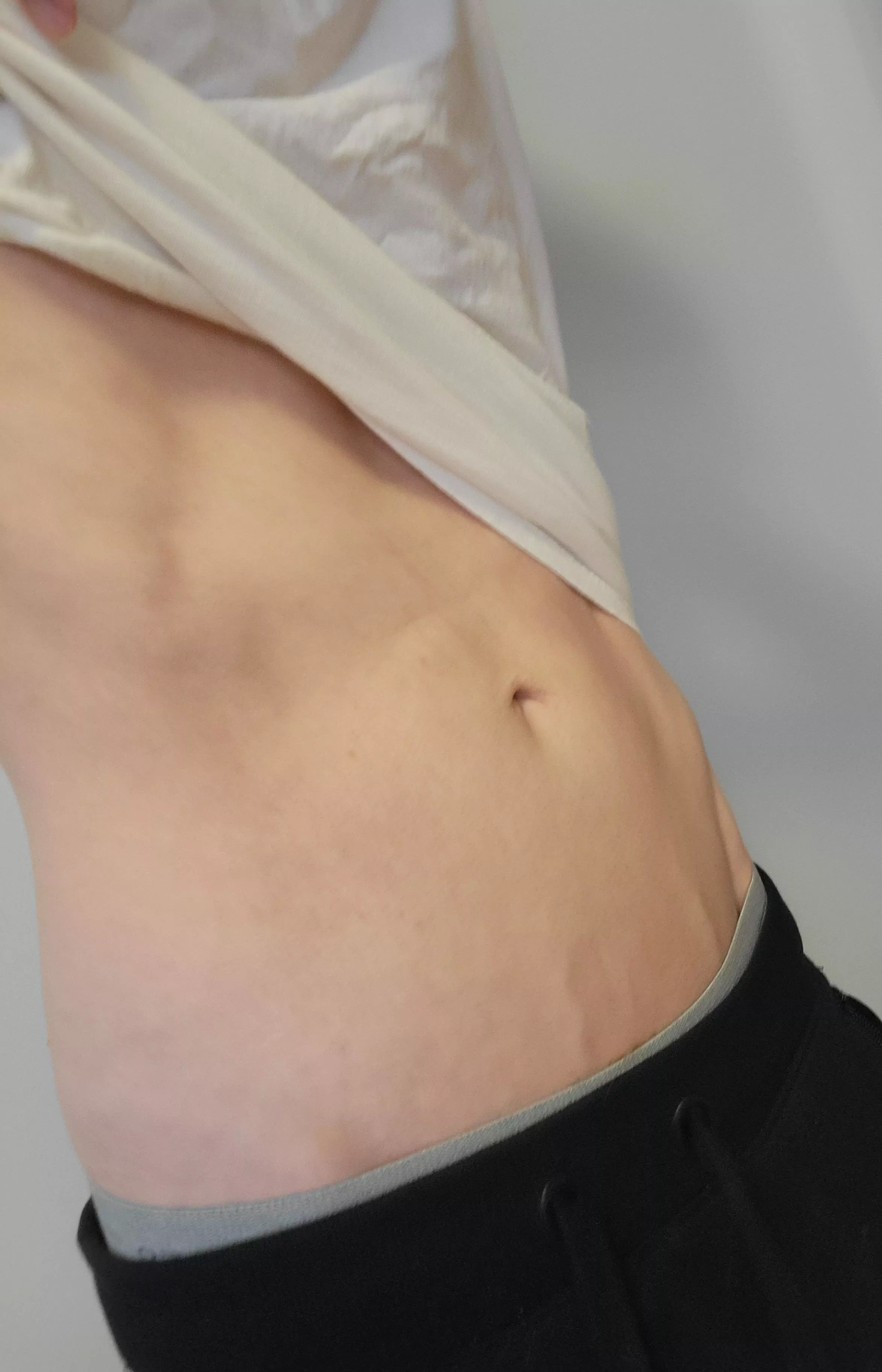 Wanna snuggle with this 5'3 105lb twink?