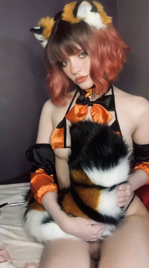 Wanna squish my fluffy tail? “Self”