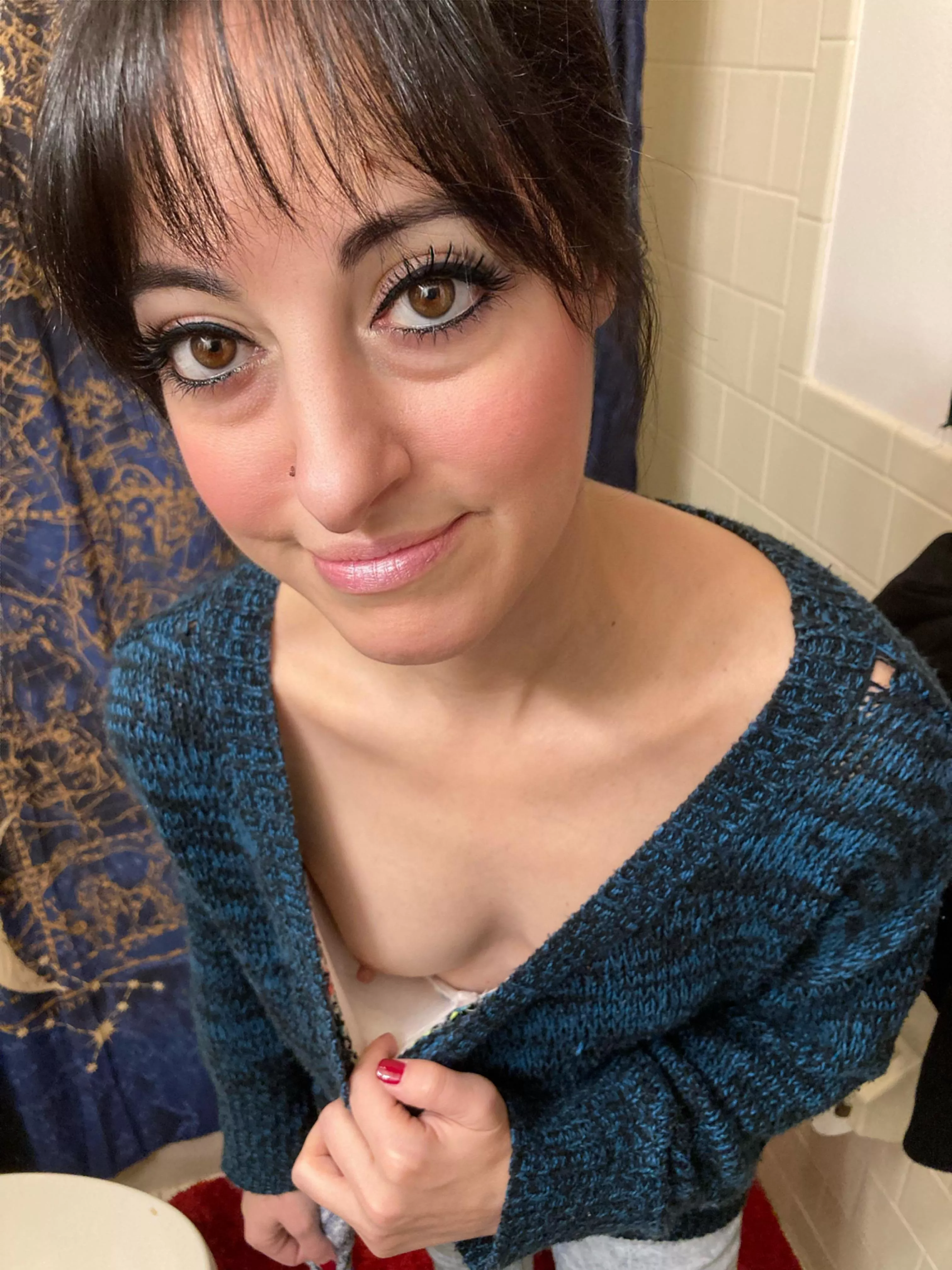 Want a peek at my tiny tits? Want a peek at my tiny tits?