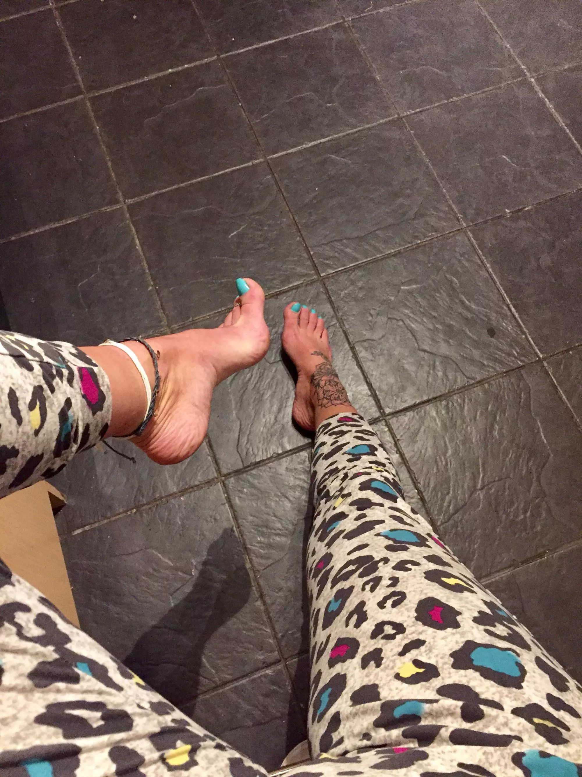 Want a taste of my morning feet πβ€οΈβ€οΈ Want a taste of my morning feet πβ€οΈβ€οΈ