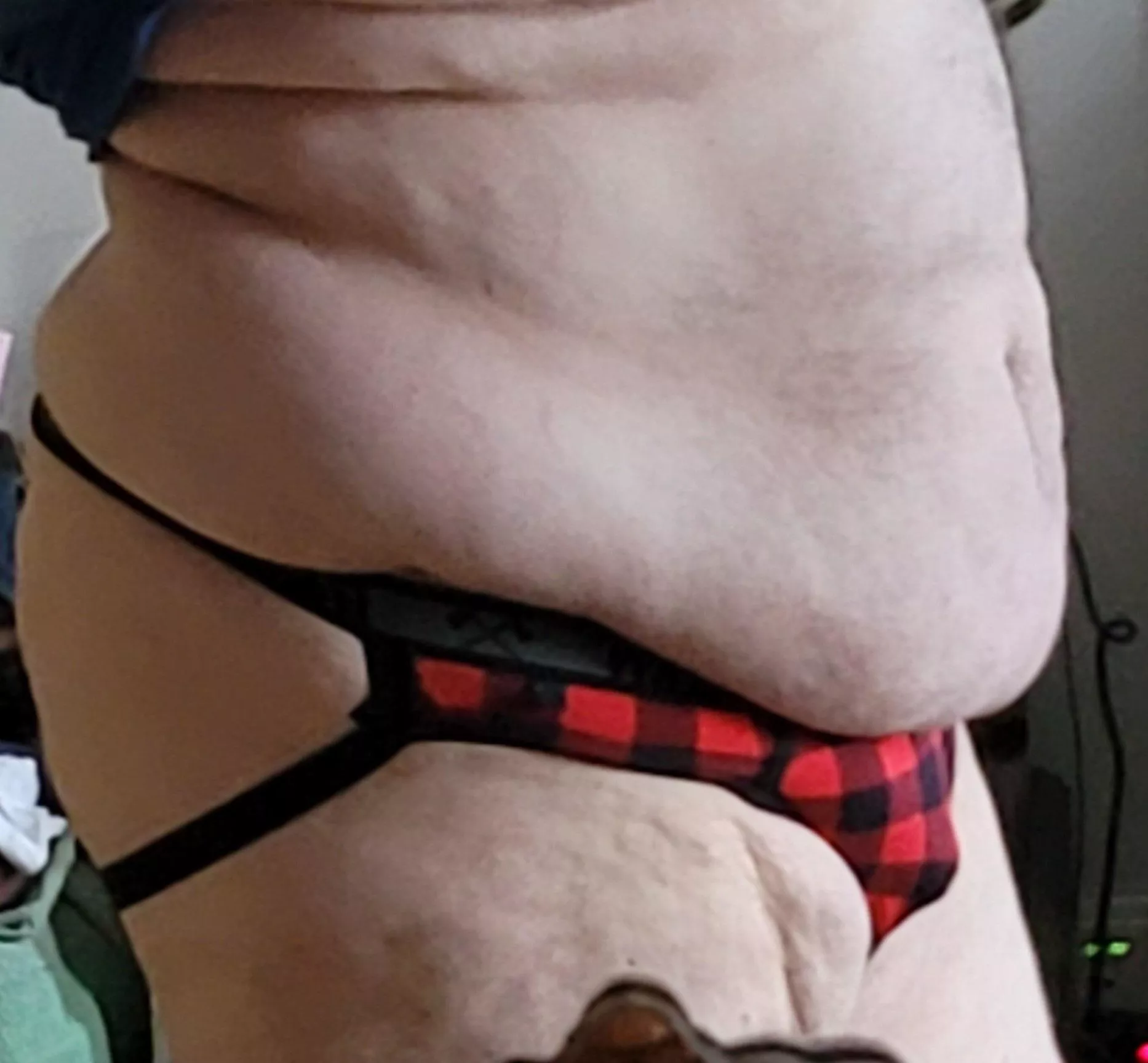 Want chat pm is open for chubby gays