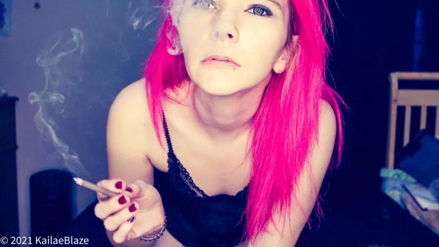 Want me to blow it in your face? 😘😈