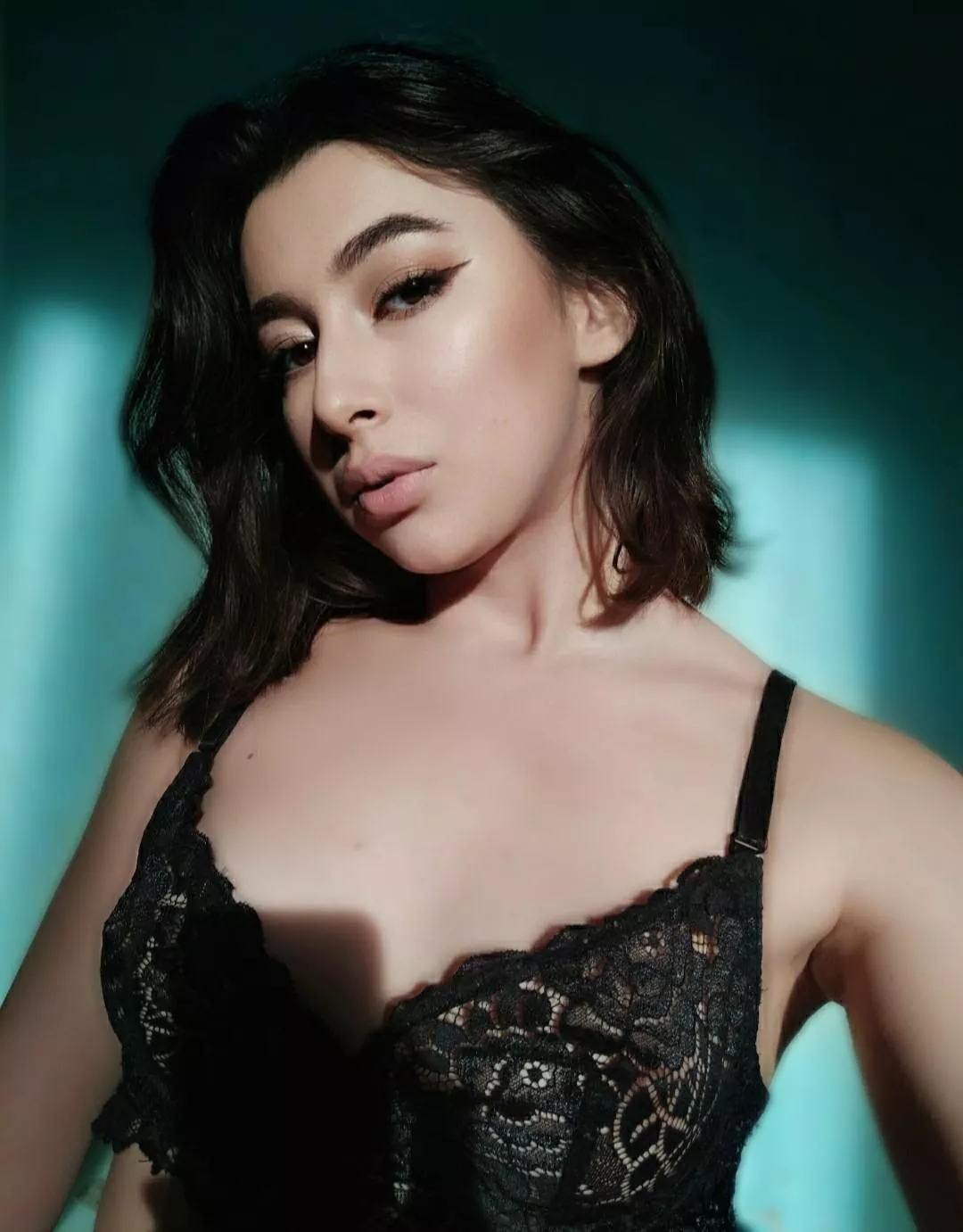 Want something you haven't seen here yet? Then you to me 😇Let me be your favourite fairy🧚‍♀️ Sexting, Dickratings, Nudes 😈 EXCLUSIVE CONTENT 💘 link in the comments