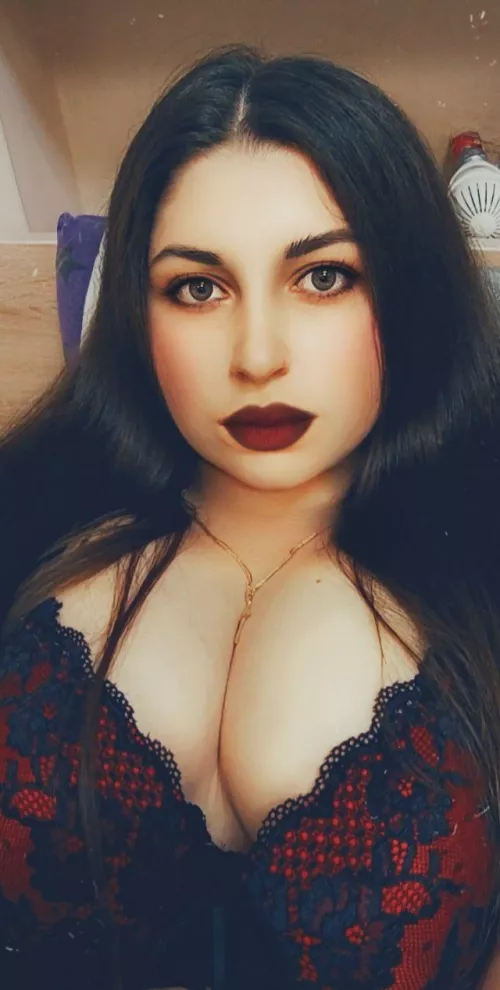 Want the hot, once in a lifetime girlfriend experience without the commitment? ๐๐ฝโโ๏ธ Iโm super cheeky and want to please you! Free page