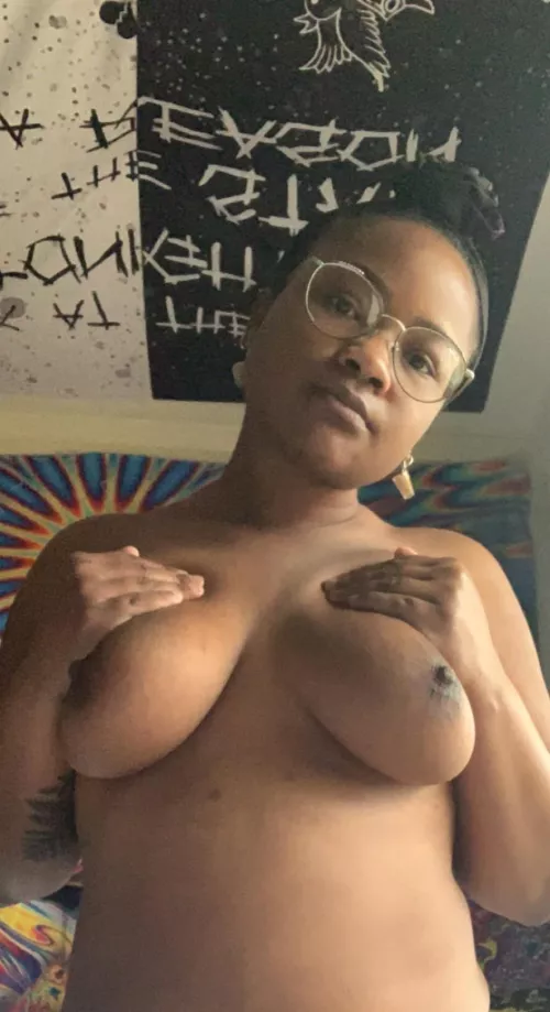 want to play ? 😈💦