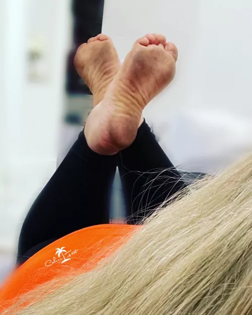Want to volunteer to 👅 these soles clean?