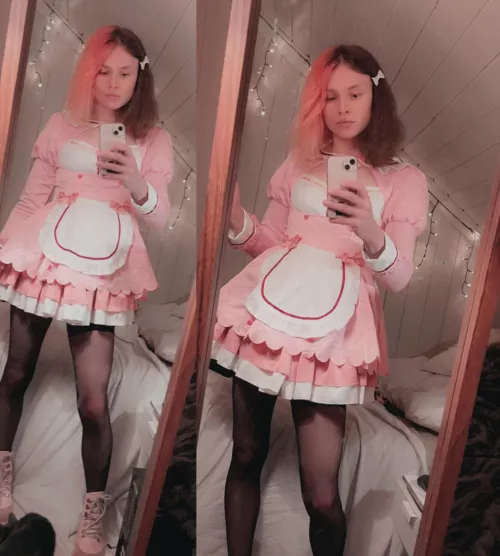 Was hoping to play lost ark today, but the servers wouldnt let me log on, so… cosplay time instead🌸🌺