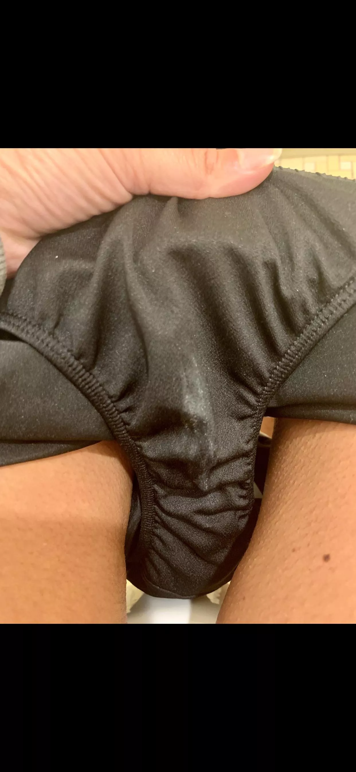 Was so wet at work! 🤤