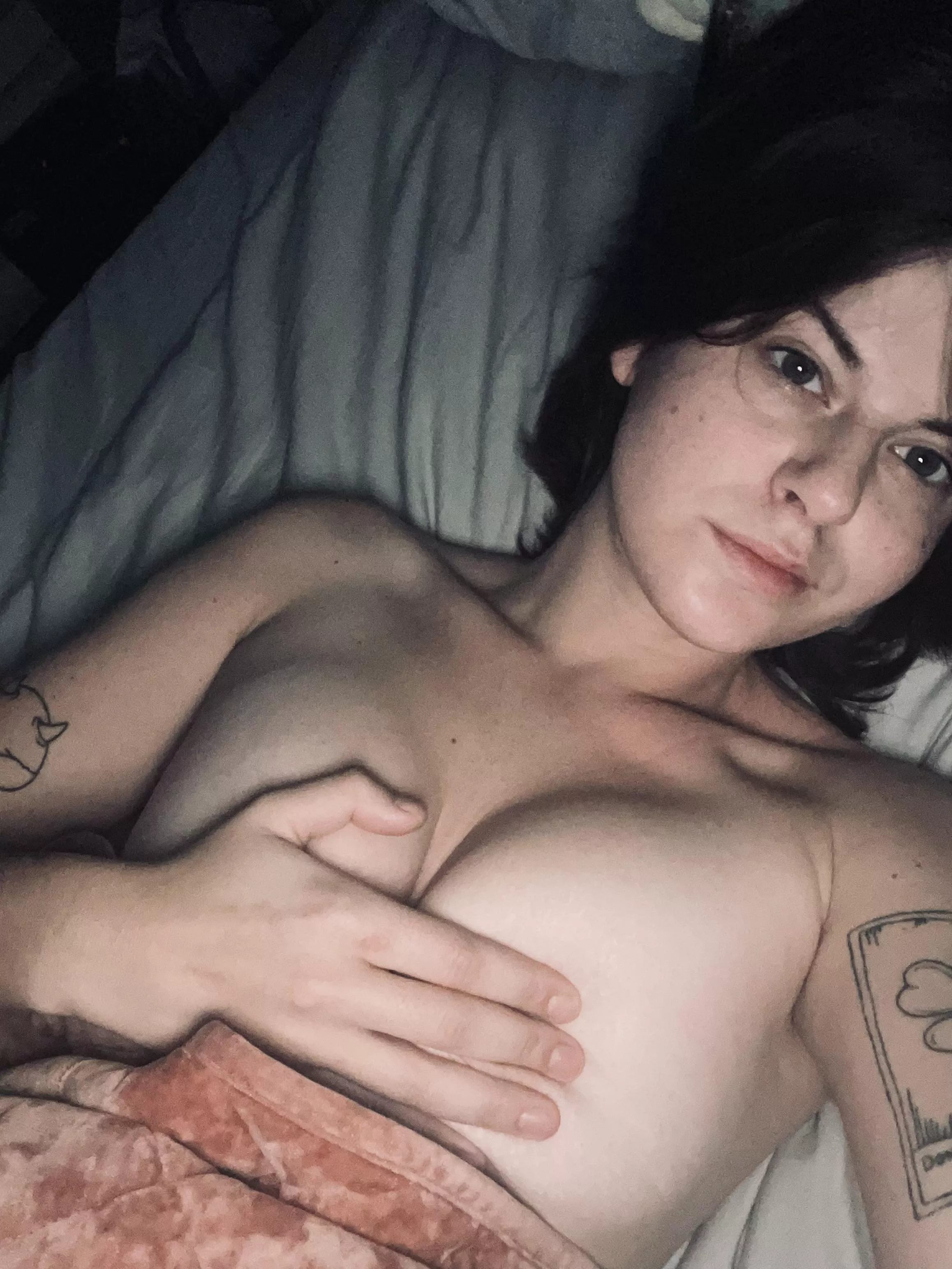 Was told that this would be a better post for this sub so here ❤️ 23F Was told that this would be a better post for this sub so here ❤️ 23F