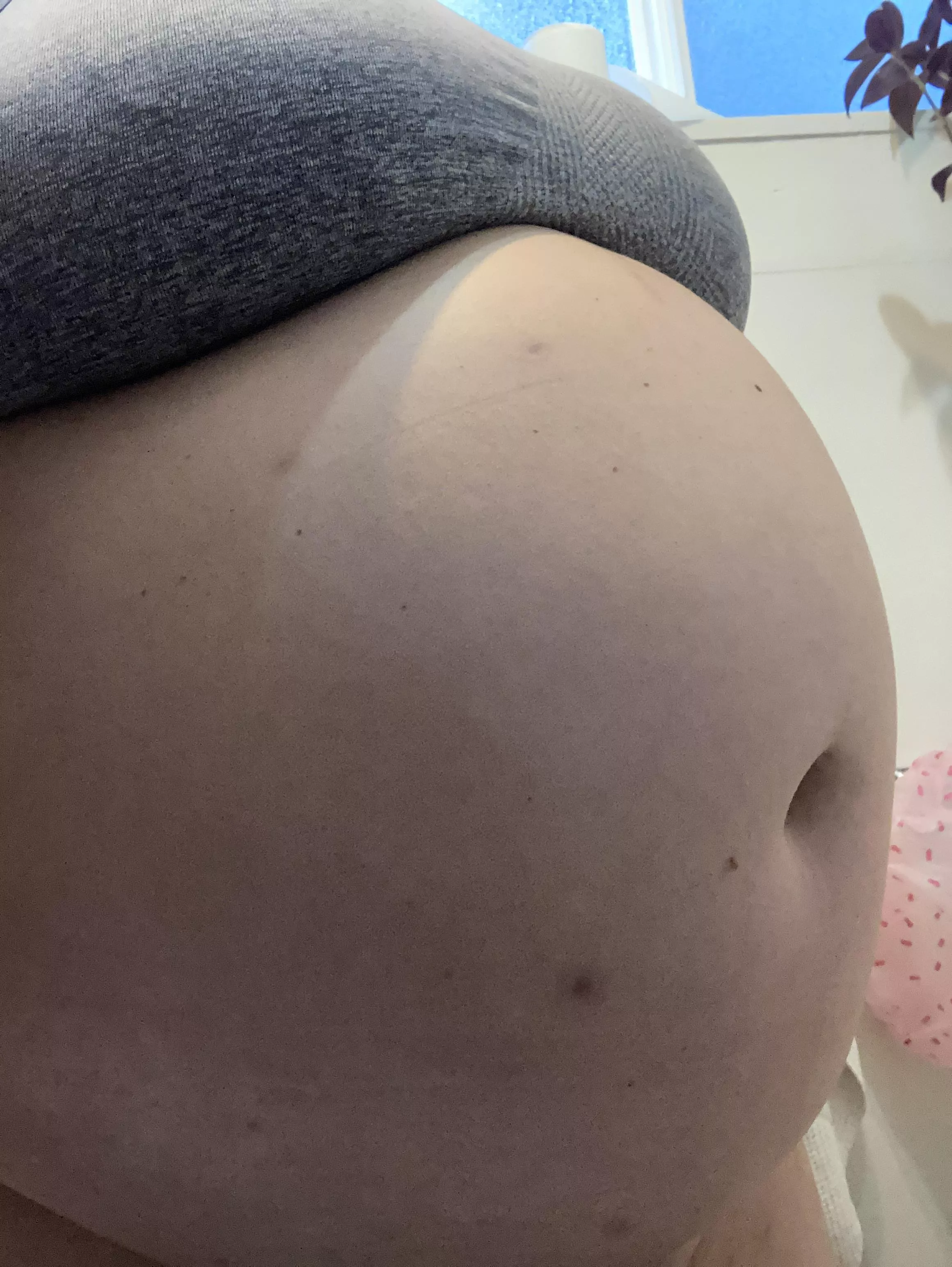 Watch this fat belly jiggle on my OF ;).