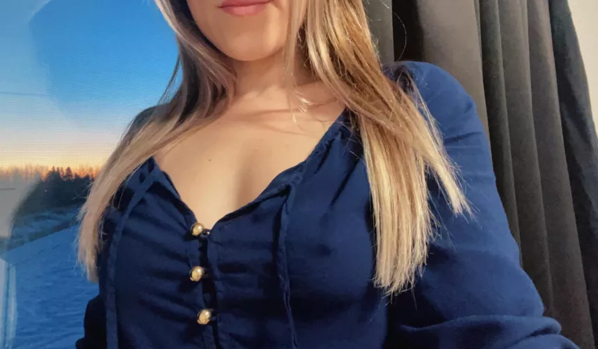 Watch your eyes, it’s cold out!🤪🙈