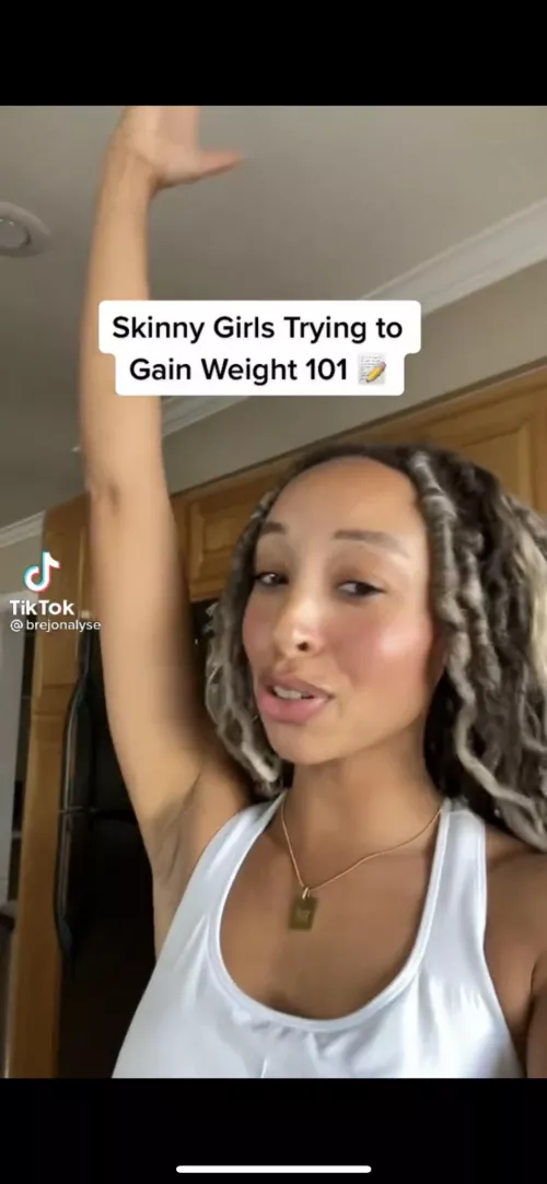 Watching tiktok and saw this and got hard🥵🥵