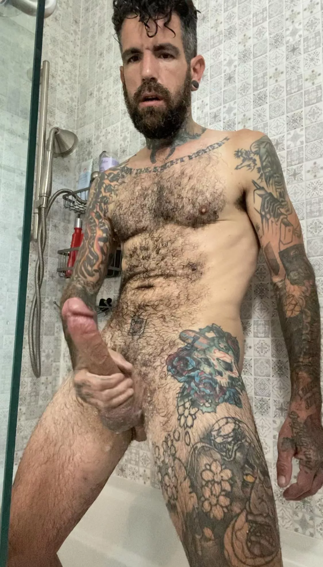 We can help the planet if we shower together? We can help the planet if we shower together?