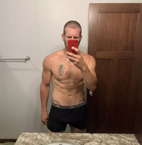 We fuckin before or after the shower?!?!