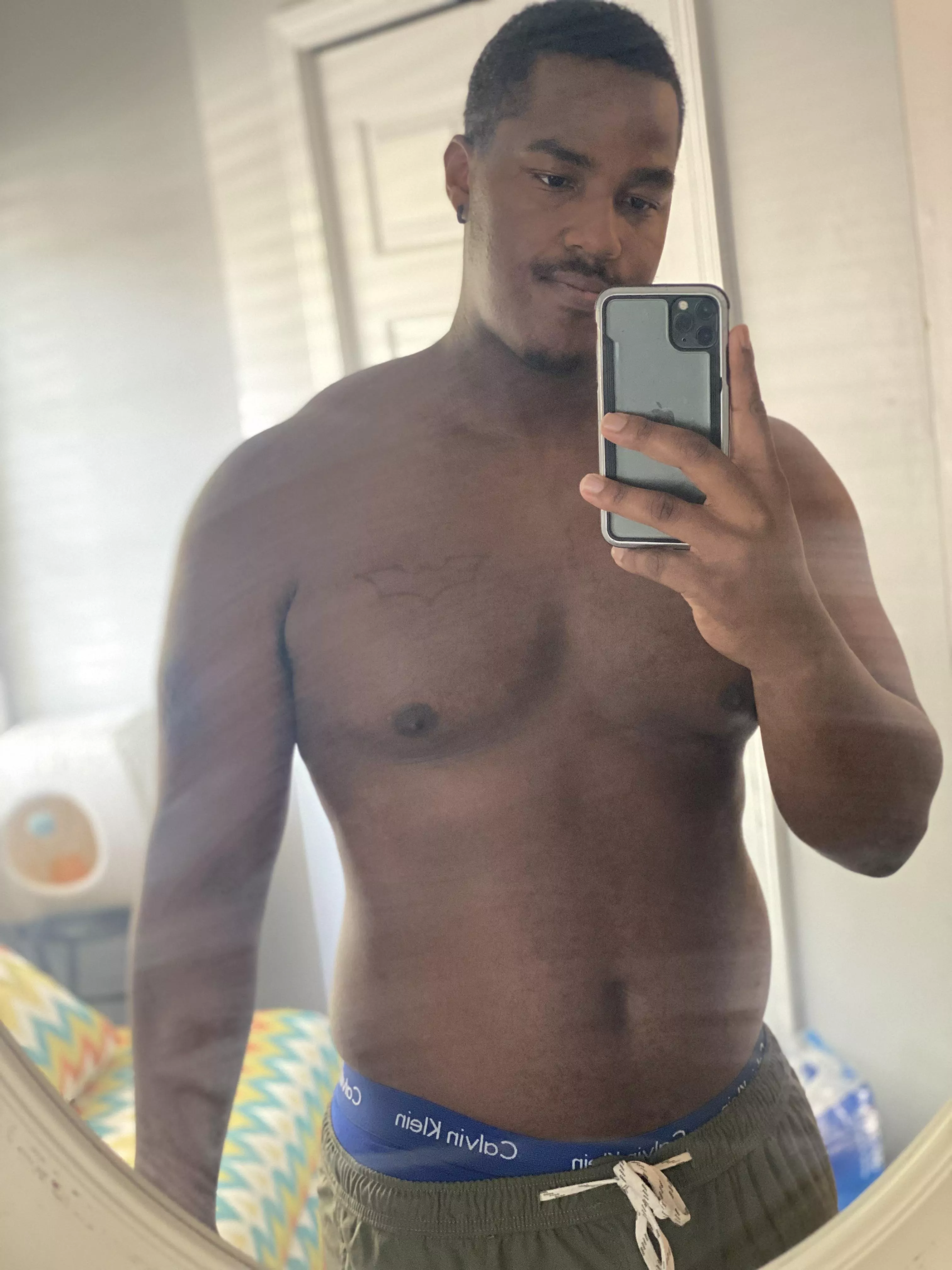 Wearing my Calvins and thinking about all the mens underwear sections I found myself wandering into as a kid 🤔 Wearing my Calvins and thinking about all the mens underwear sections I found myself wandering into as a kid 🤔