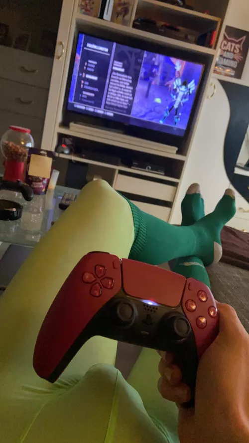 wearing my new combo of light green bulging tights along with green soccer socks while getting super stoned and gaming with my friends online 😅
