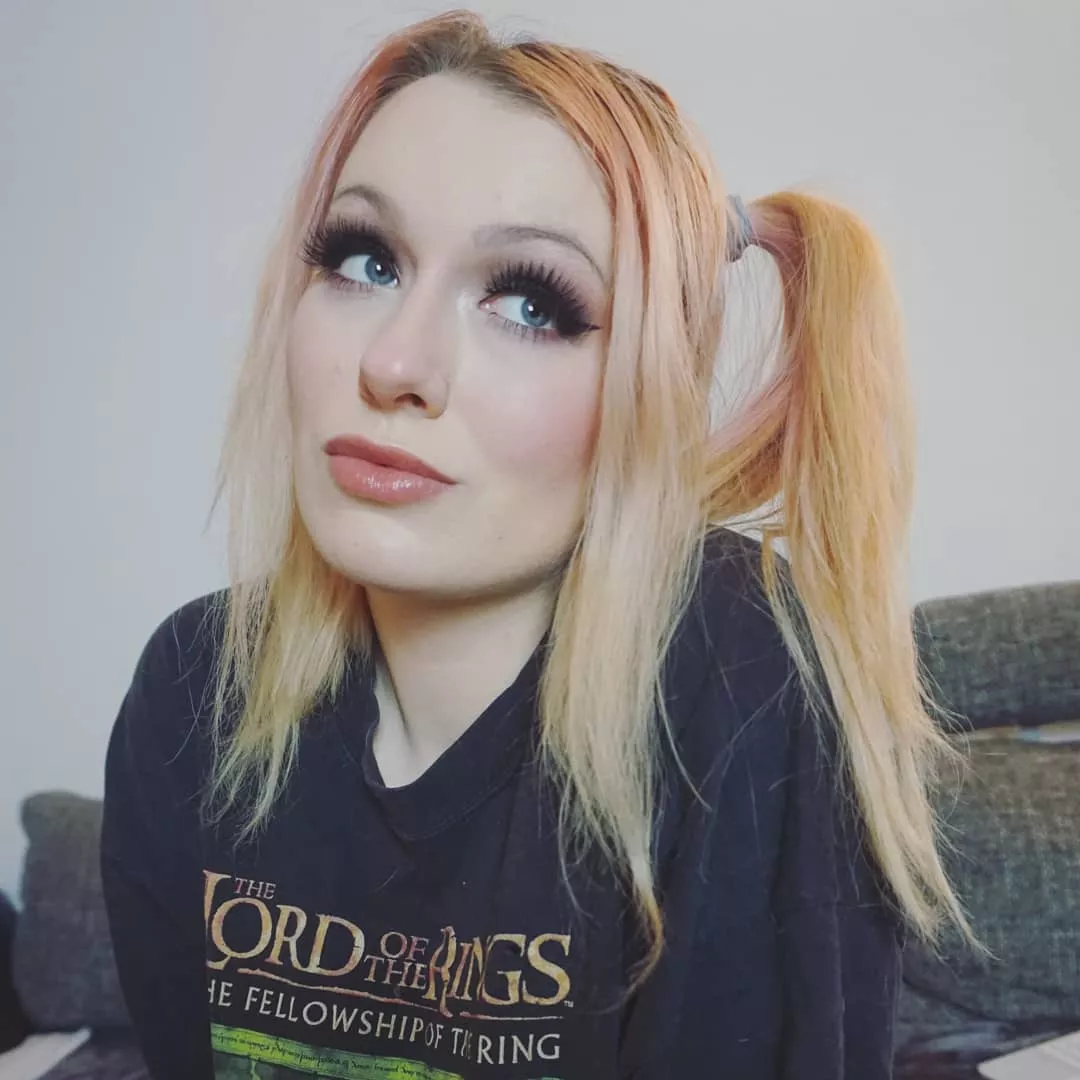 Wearing pigtails makes me feel some type of way ❤️❤️❤️