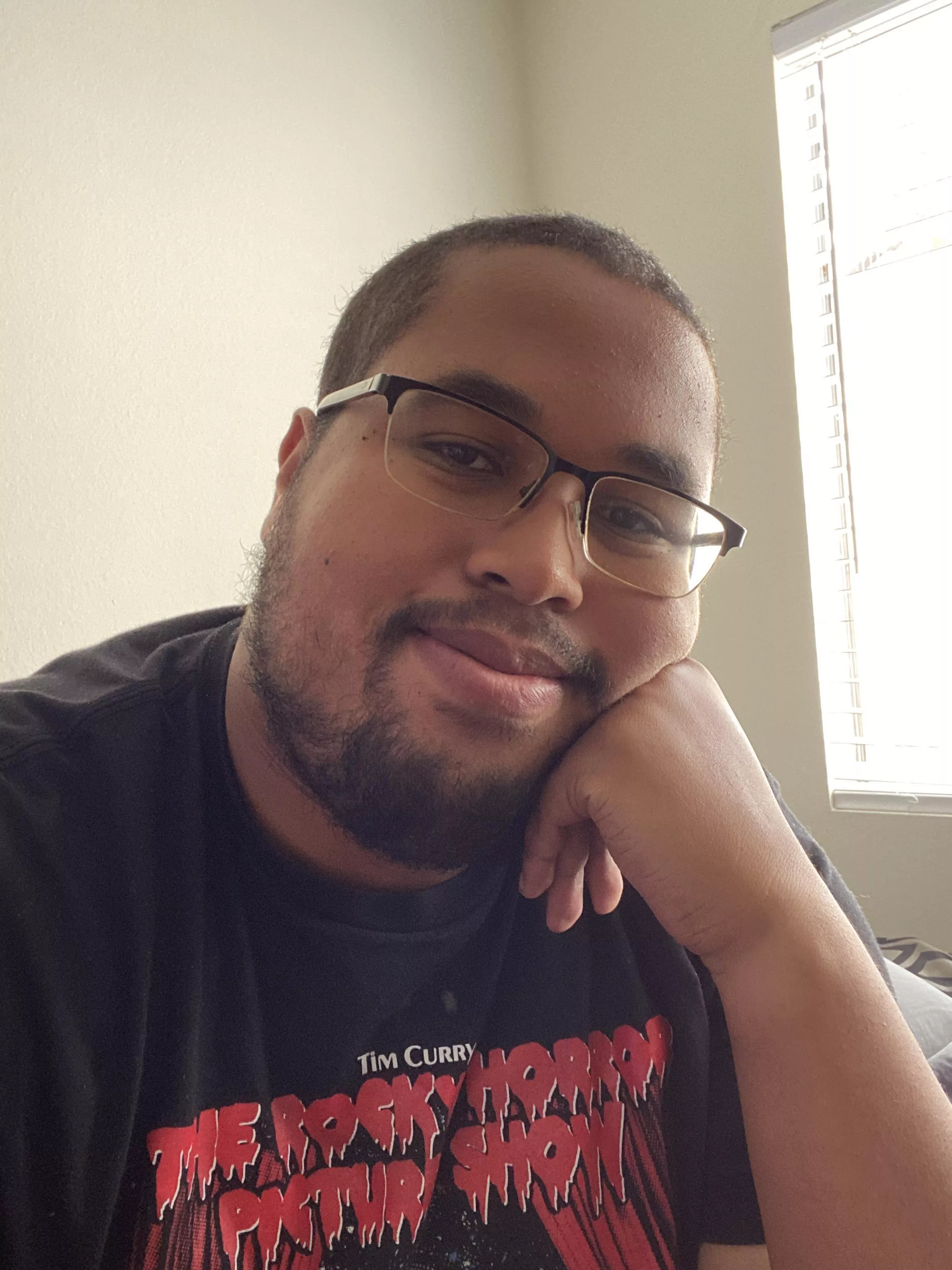 Weather is getting colder, would be better if I had someone to snuggle with to stay warm Weather is getting colder, would be better if I had someone to snuggle with to stay warm